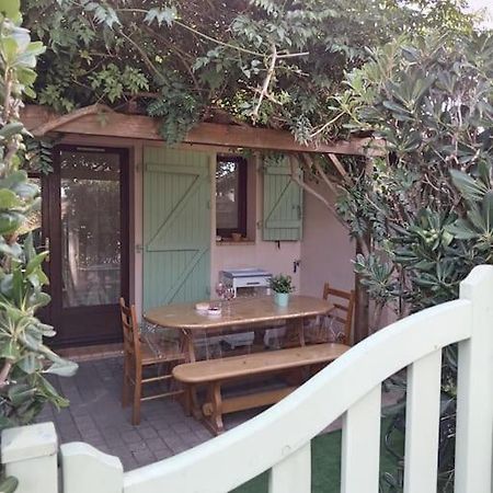Jolie Maisonnette Dans Residence Calme Avec Piscine Le Barcarès Екстериор снимка