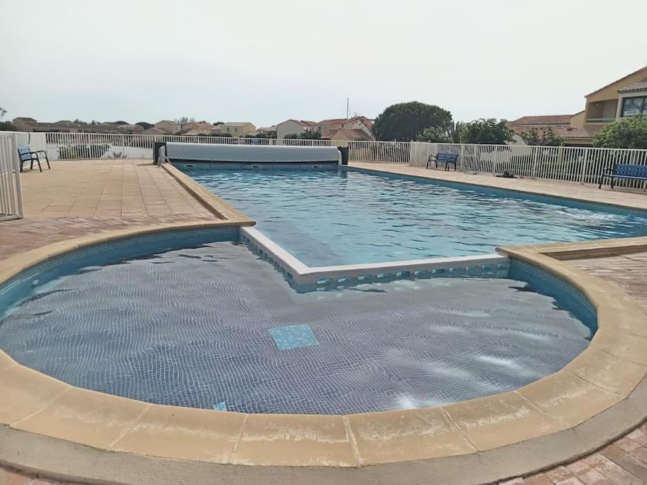 Jolie Maisonnette Dans Residence Calme Avec Piscine Le Barcarès Екстериор снимка